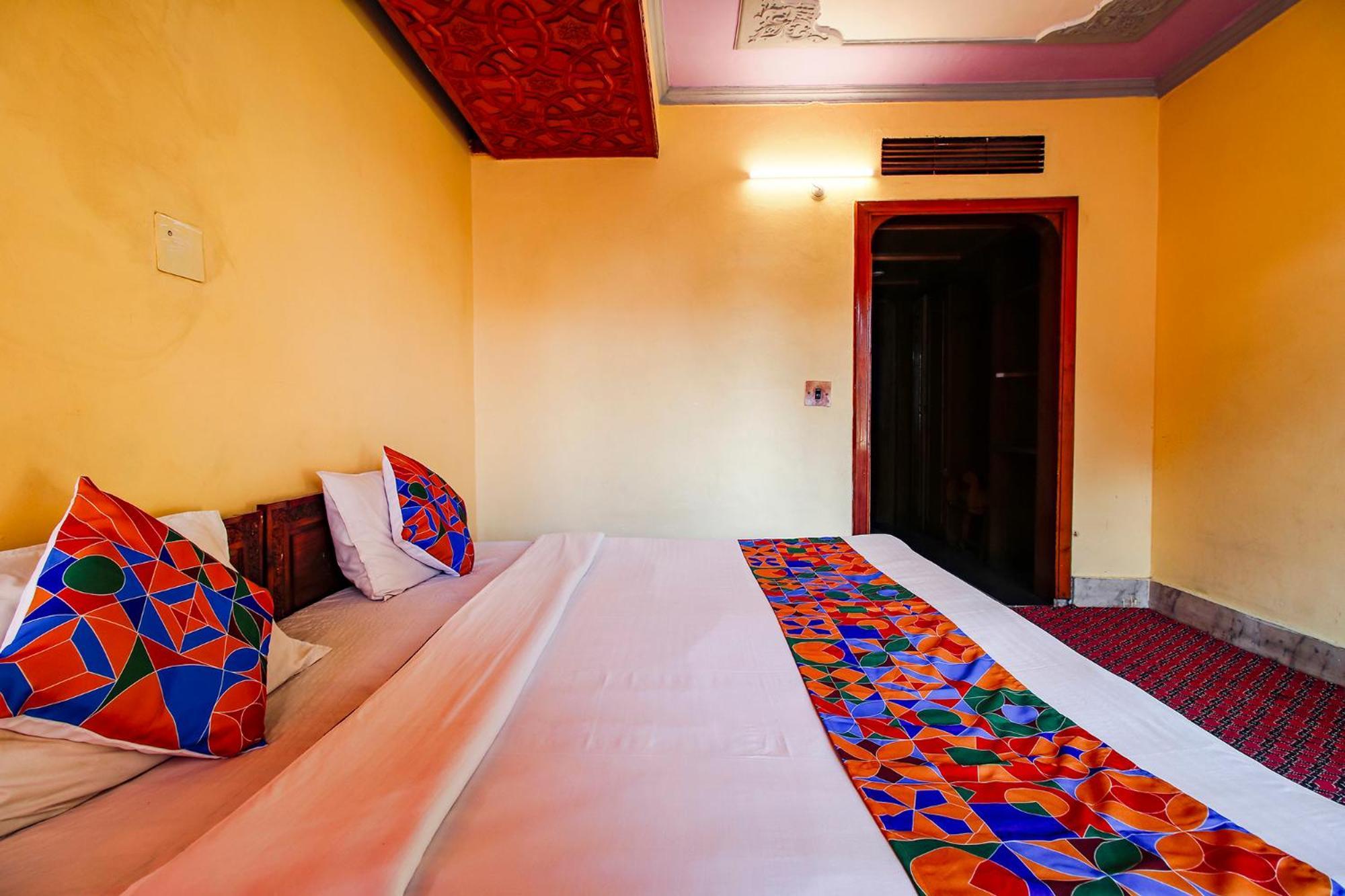 Fabhotel Kashmir Hilltown Durgjan Exterior foto