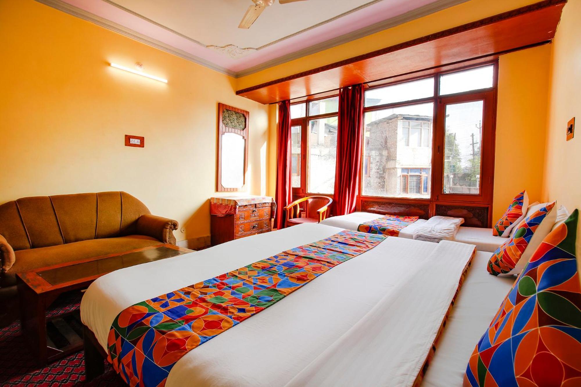 Fabhotel Kashmir Hilltown Durgjan Exterior foto