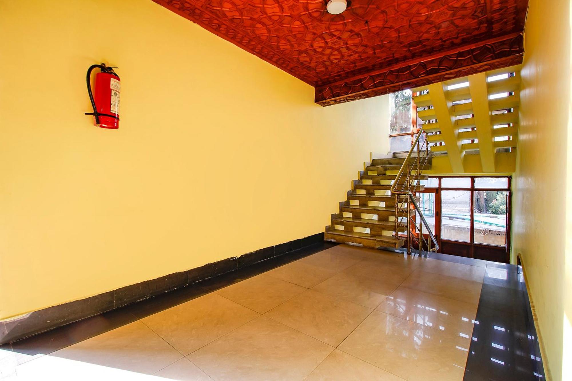 Fabhotel Kashmir Hilltown Durgjan Exterior foto