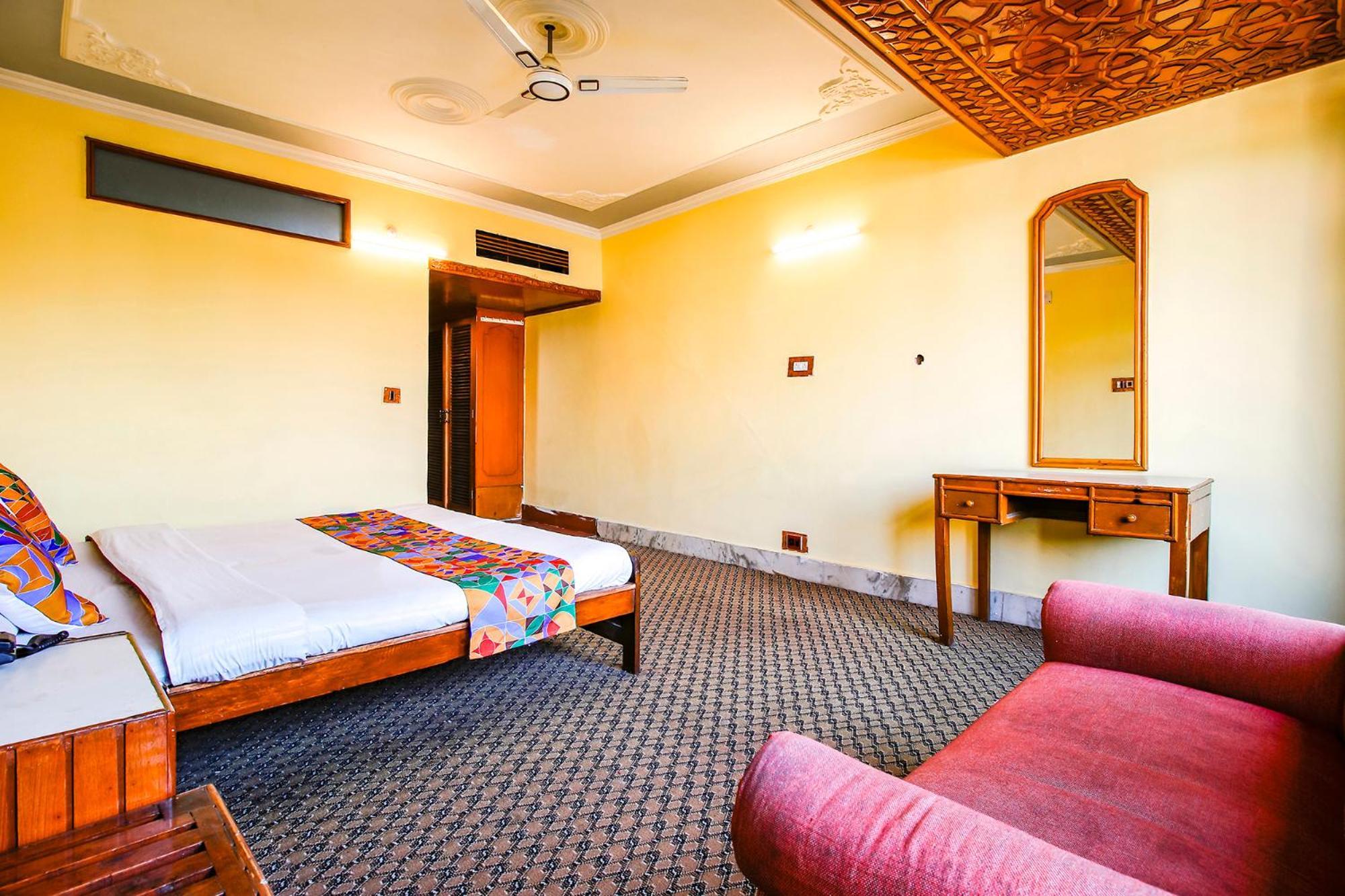Fabhotel Kashmir Hilltown Durgjan Exterior foto