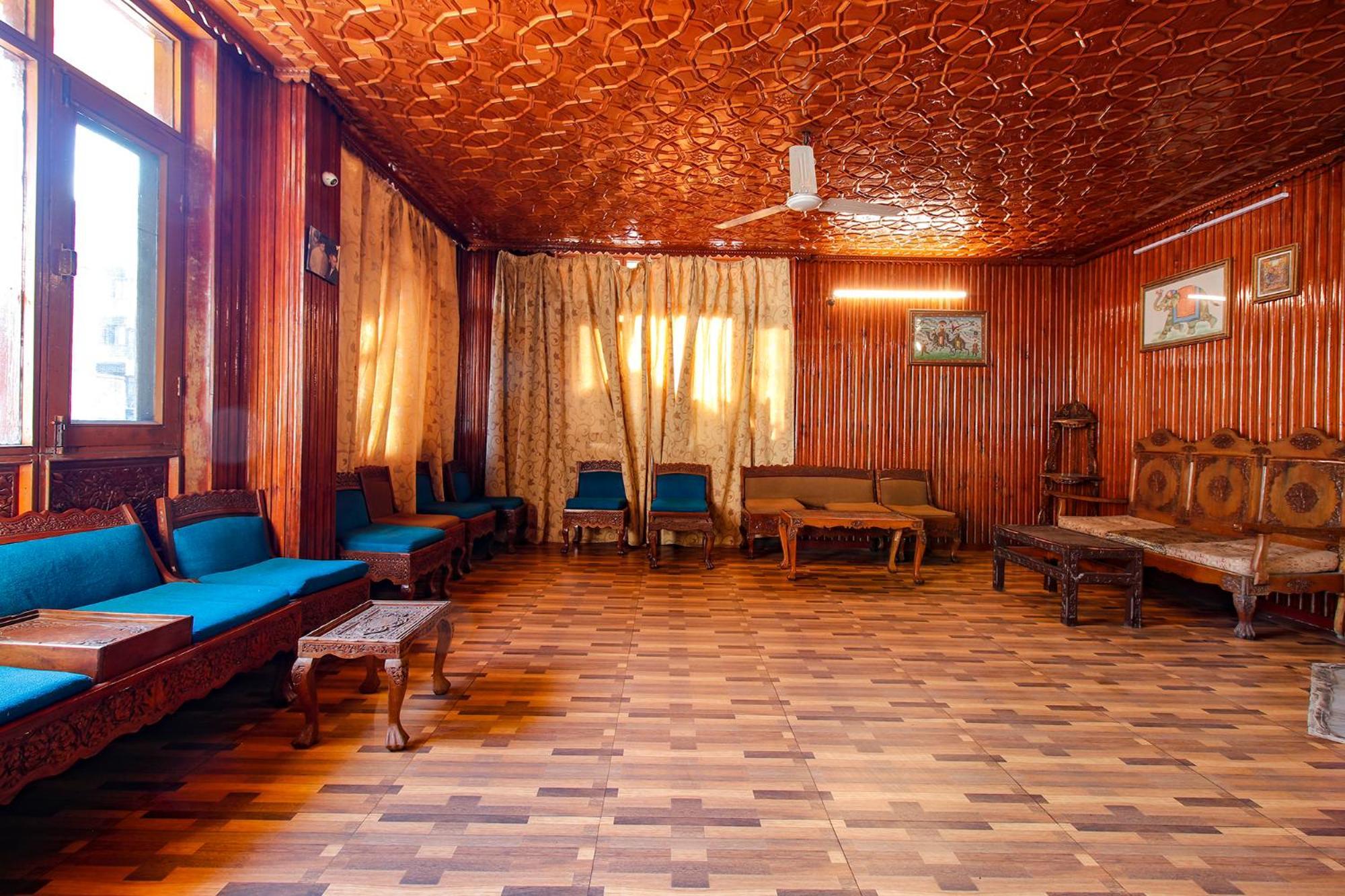 Fabhotel Kashmir Hilltown Durgjan Exterior foto
